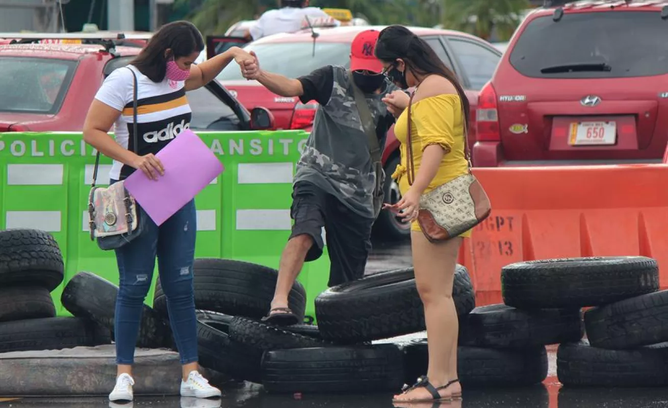 Costa Rica suma nueve días de protestas contra posible acuerdo con el FMI (Fotos)