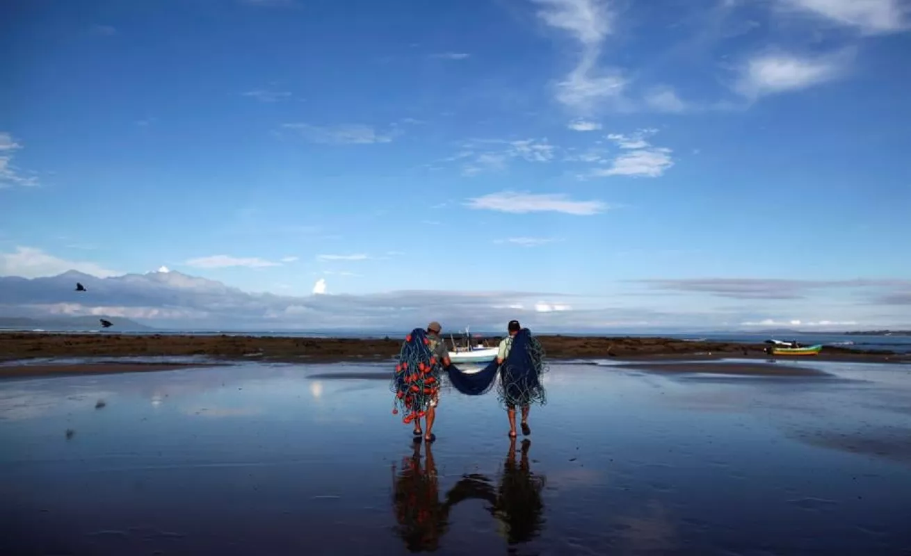 A quien madruga Dios le ayuda: así es la vida del puerto Palo Seco en Panamá