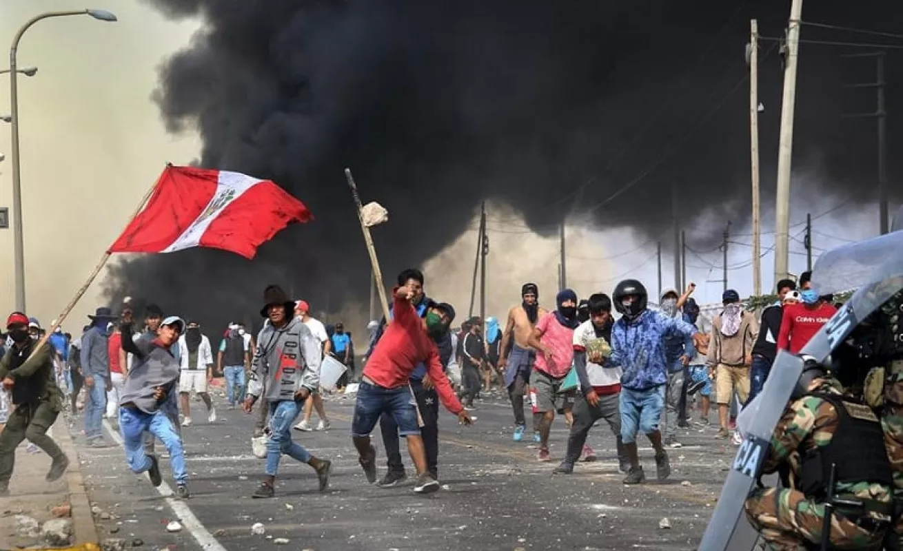  Trabajadores agroindustriales de Perú protestan ante rechazo aprobación de la nueva ley agraria (Fotos)