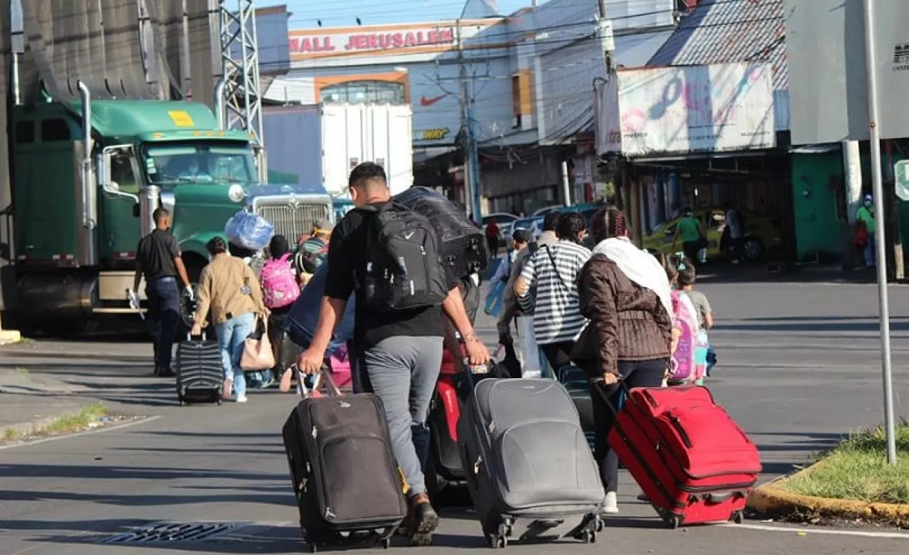 Regresan a casa (Fotos)