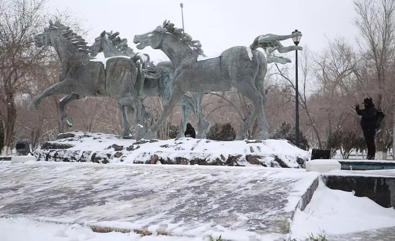 Frente frío ocasiona nevada en norte de México; hay varios muertos y miles de afectados por apagones (Fotos)