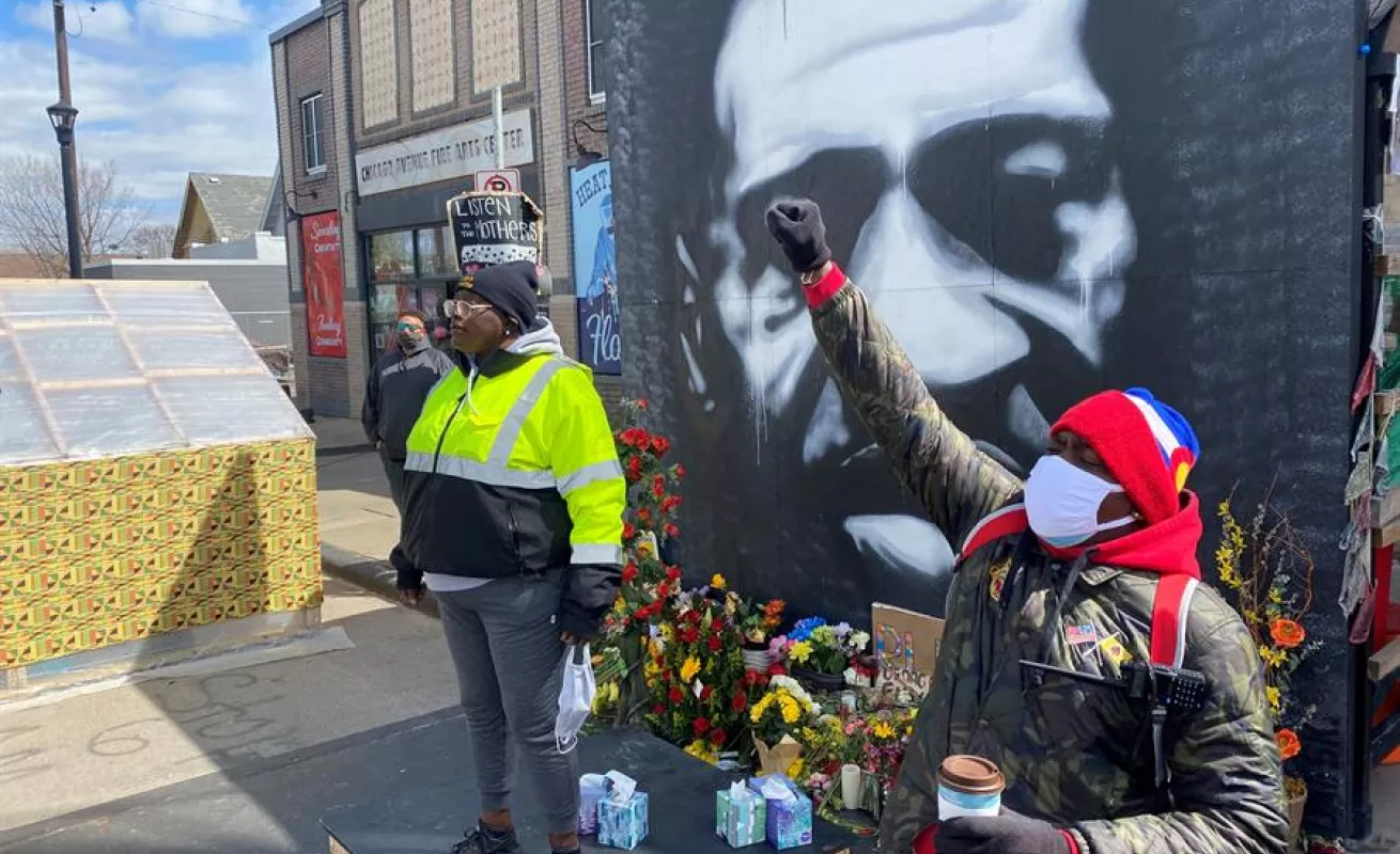 Manifestaciones, pandemia y días soleados son lo más llamativo