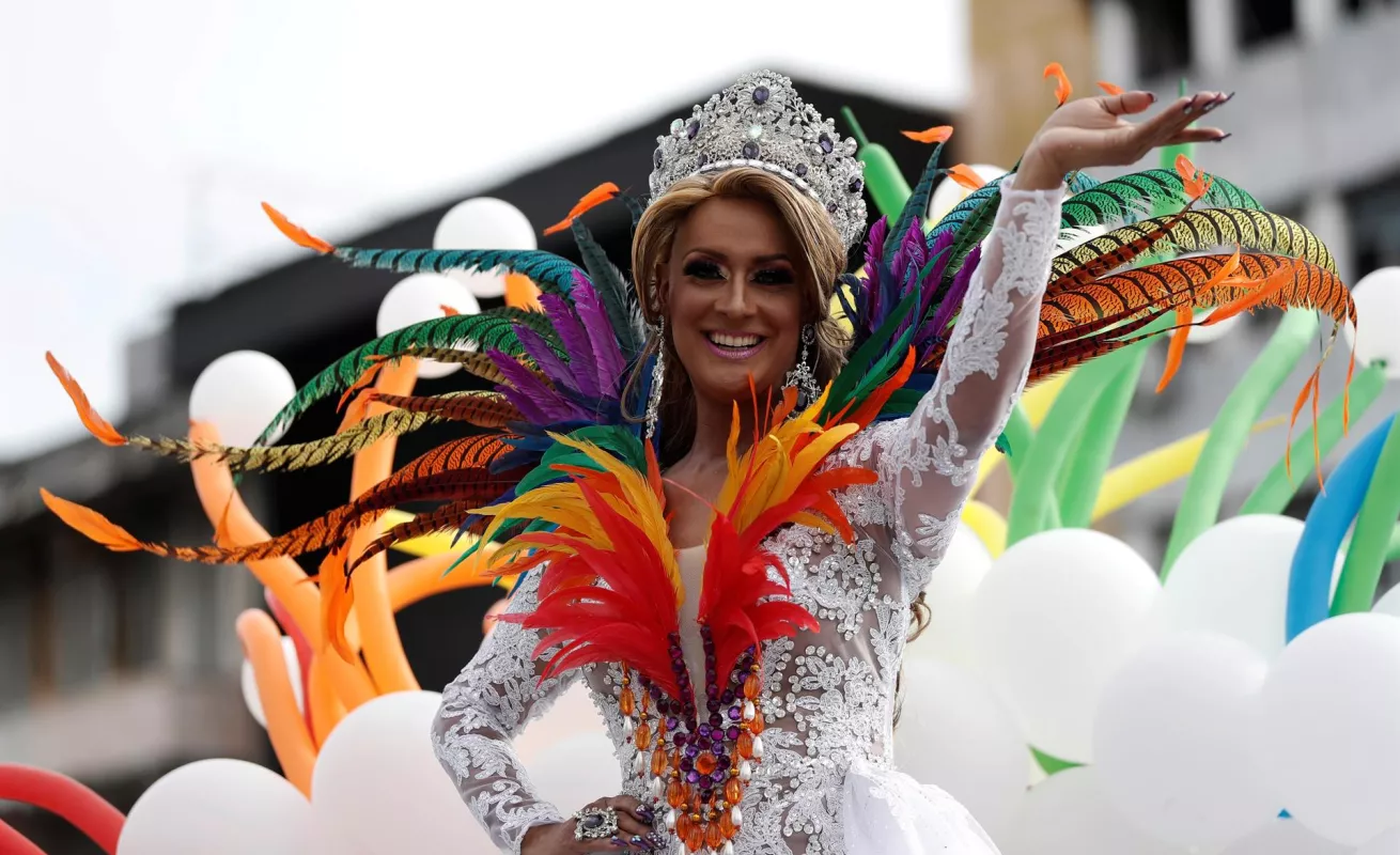 Panameños marchan contra la discriminación LGTBI en las fuerzas de seguridad