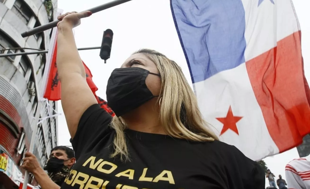 Ánimos caldeados durante instalación del nuevo periodo legislativo (Fotos)