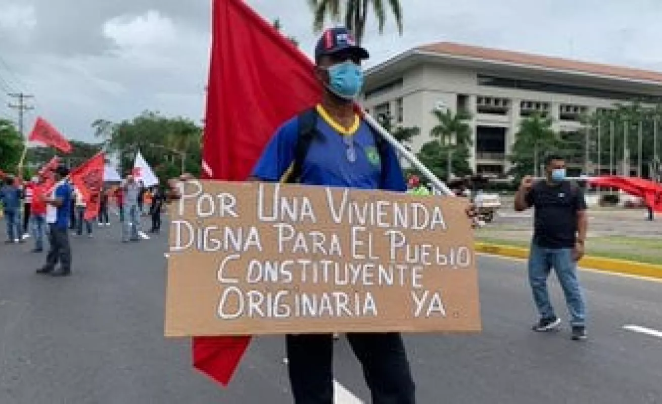 Frenadeso en la calle, realiza piqueteo y volanteo a favor de Constituyente Originaria 