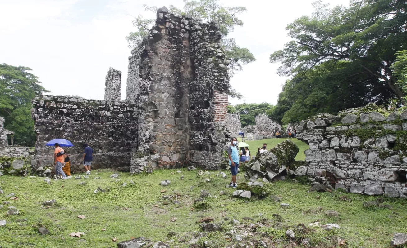 Recuerdan la historia (Fotos)