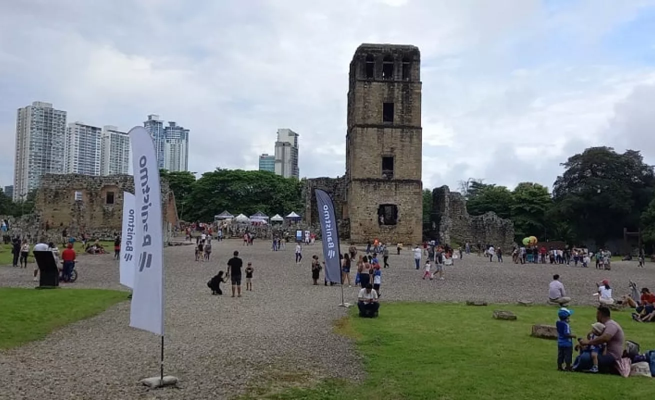 Recuerdan la historia (Fotos)