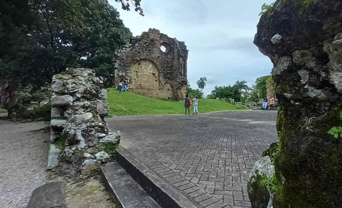 Recuerdan la historia (Fotos)