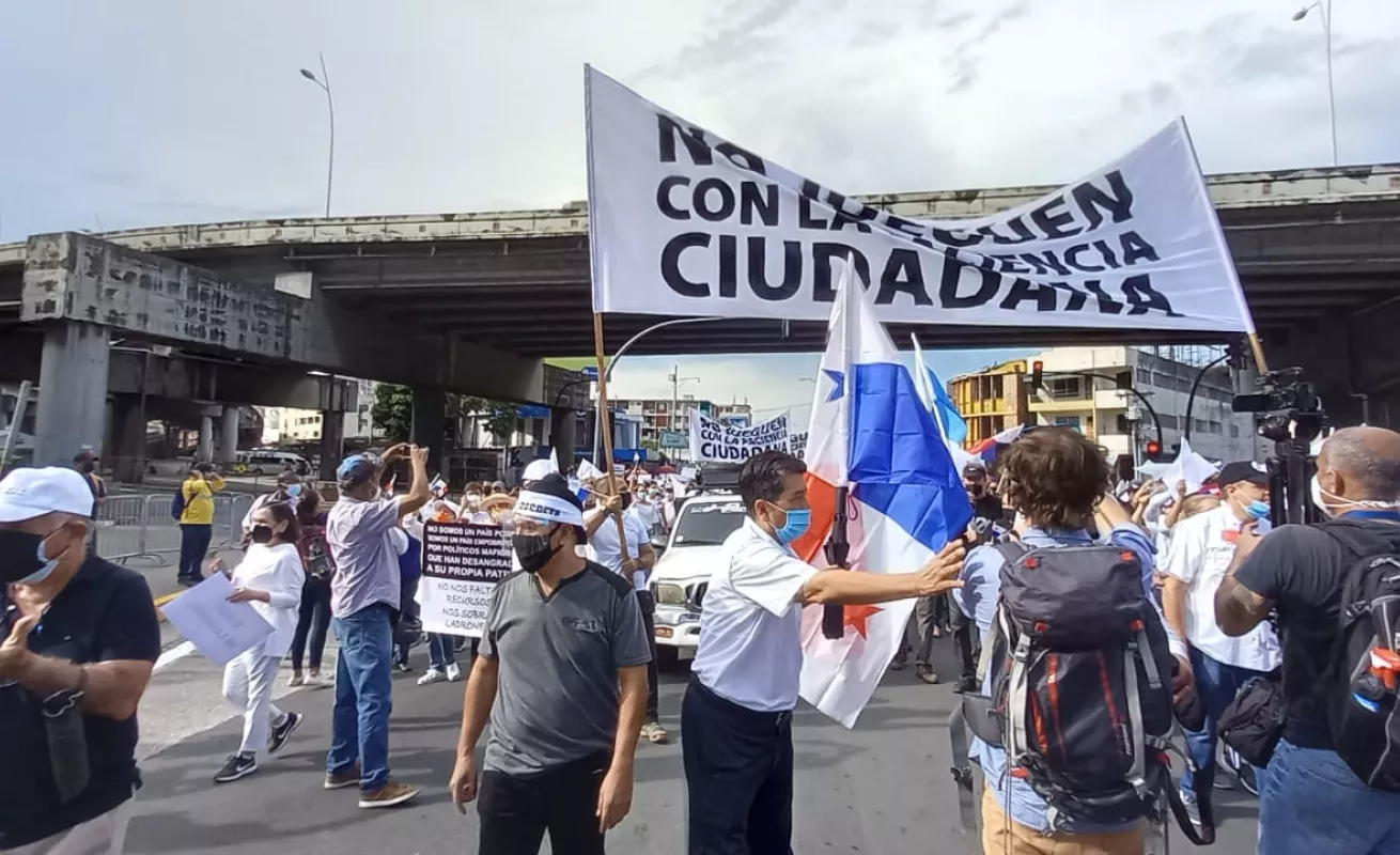 Vigilia con recuerdo de Civilistas 