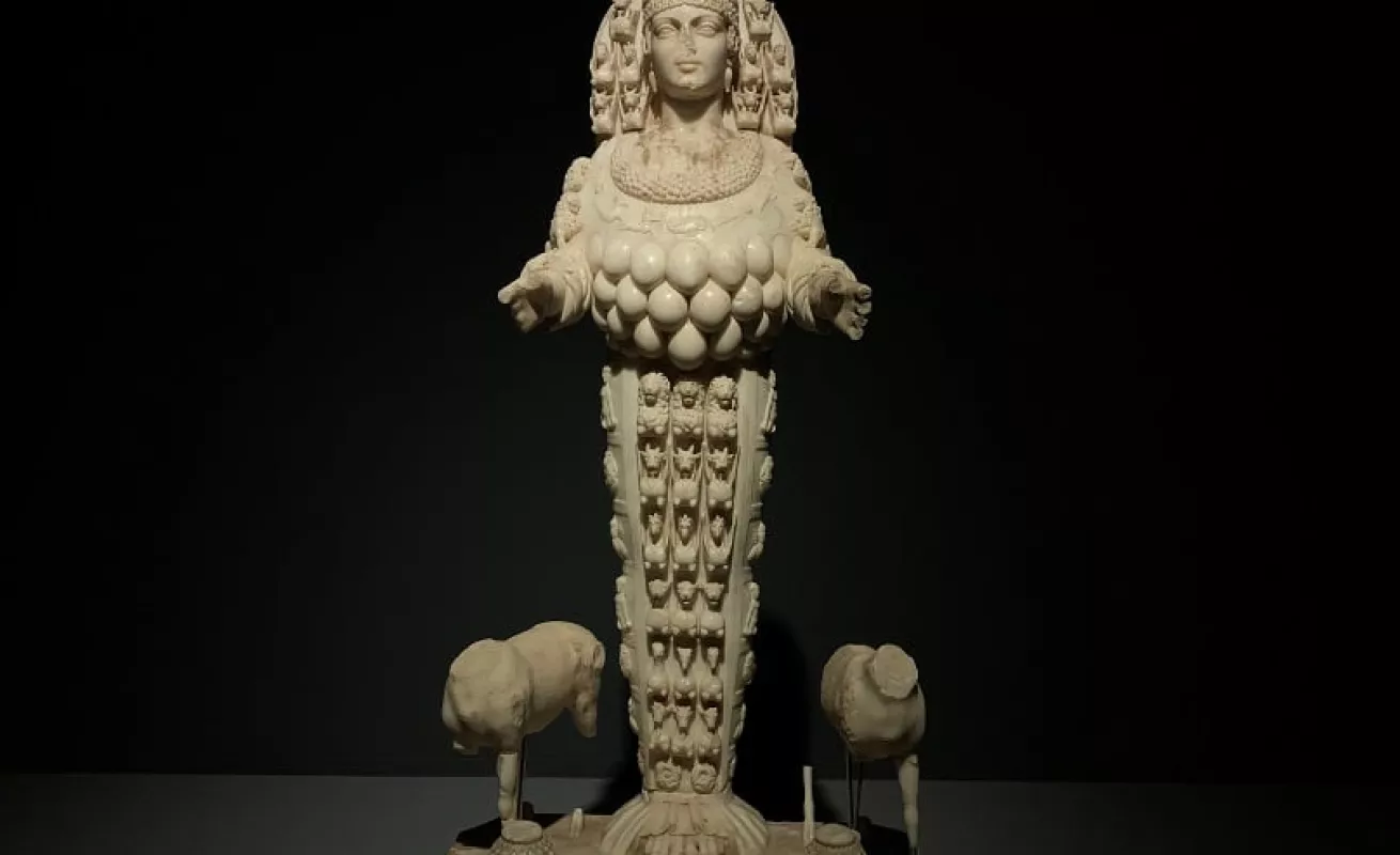 Esmirna, perla del Egeo, entre la Antigüedad y el turismo sostenible (Fotos)