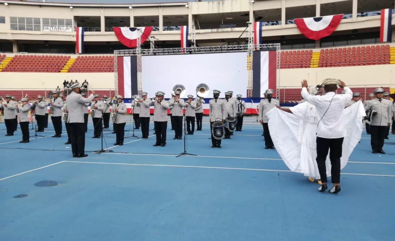 ¡Las mejores! Bandas independientes se lucen en el Rommel 