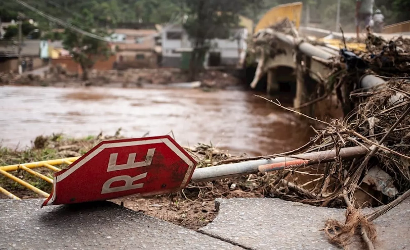 Desolación y muerte dejan lluvias en Brasil (Fotos)