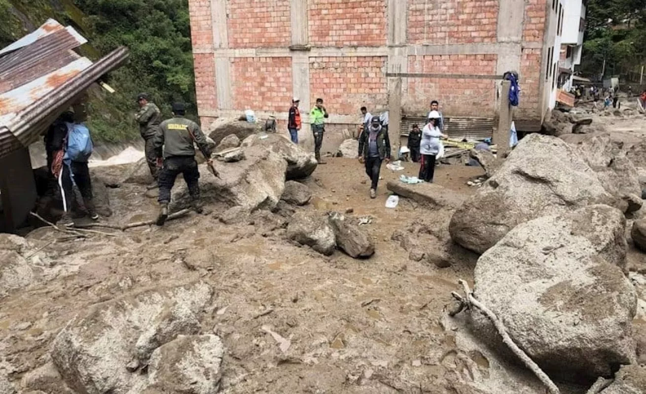 Así luce el pueblo de Machu Picchu tras inundación (Fotos)