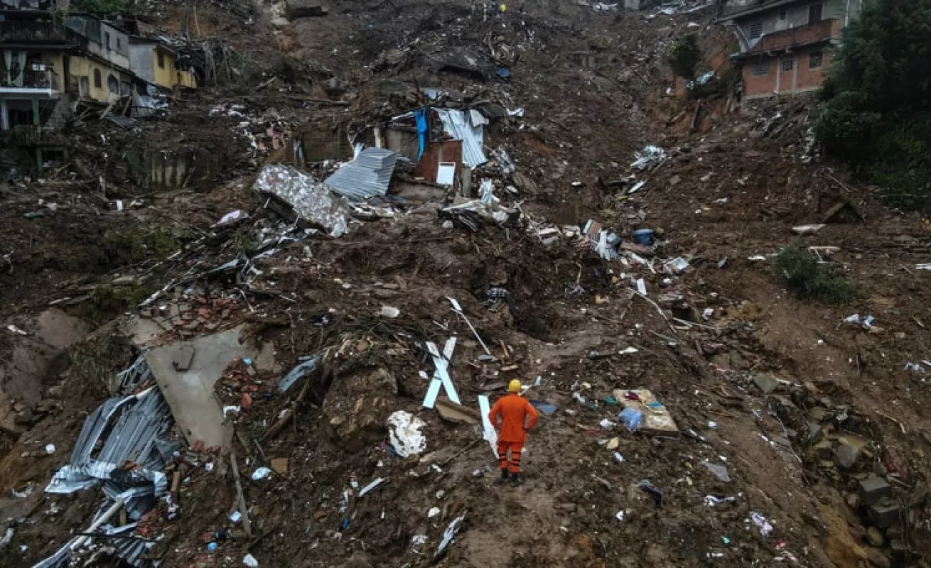 Petrópolis: desolada y en alerta frente al temporal que suma casi 130 muertos (Fotos)