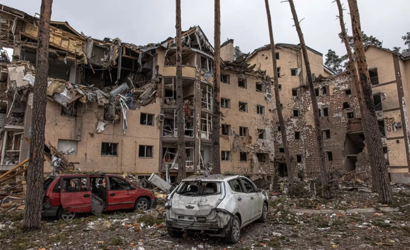 Devastación en la primera línea de los ataques rusos en Ucrania (Fotos)