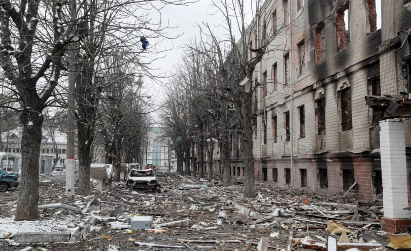 Devastación en la primera línea de los ataques rusos en Ucrania (Fotos)