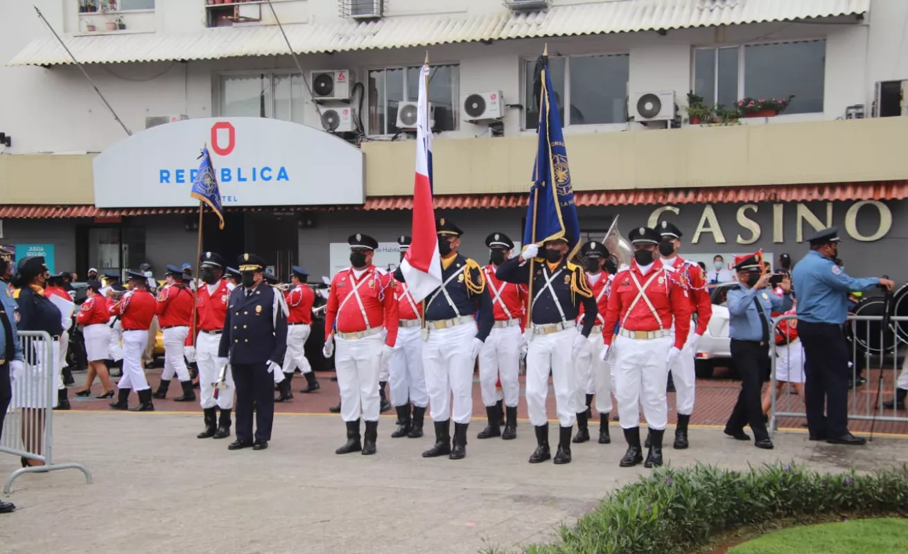 Bomberos conmemoran 108 años de la tragedia del Polvorín