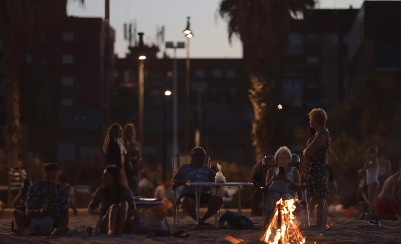 Celebración de la noche de San Juan en Gijón