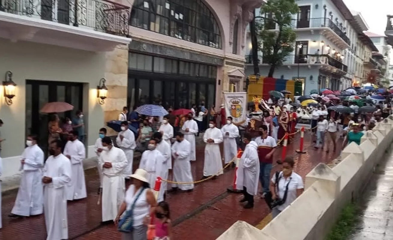 Conmemoración del Corpus Christi en el Casco Antiguo (Fotos)