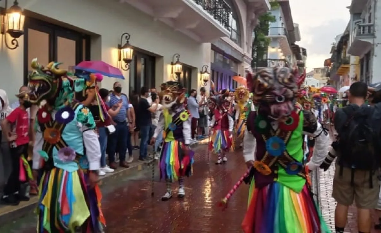 Conmemoración del Corpus Christi en el Casco Antiguo (Fotos)