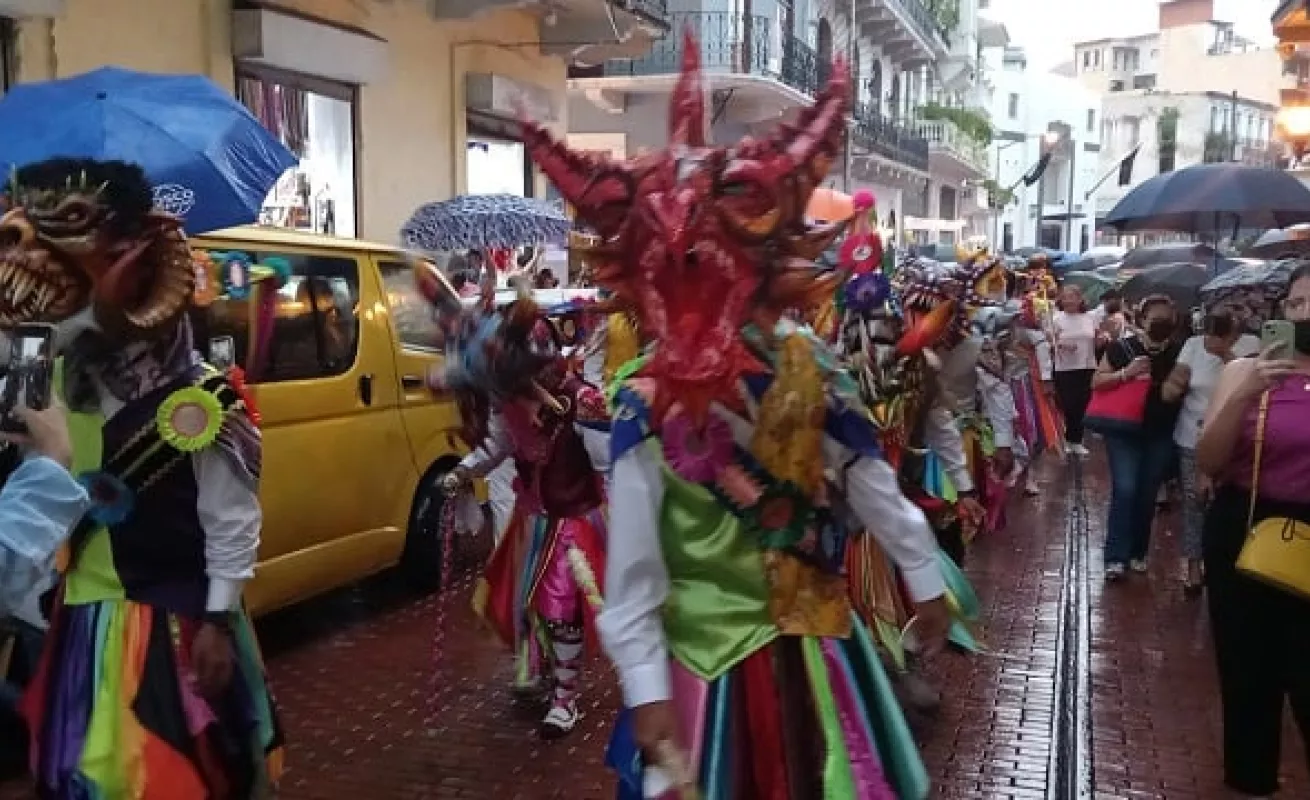 Conmemoración del Corpus Christi en el Casco Antiguo (Fotos)