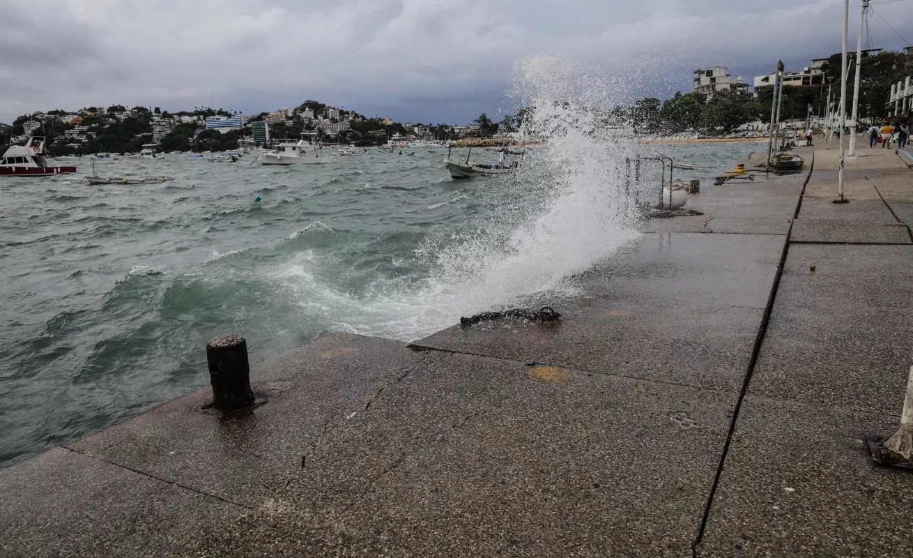 Depresión tropical Doce-E se intensificó a tormenta Kay en el Pacífico
