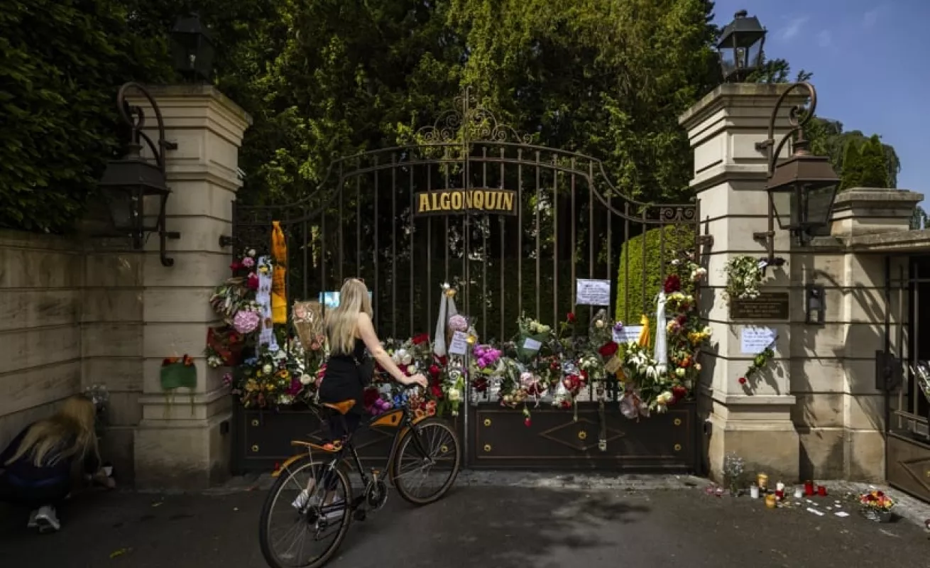 Homenaje a Tina Turner en la Suiza que la adoptó (Fotos)